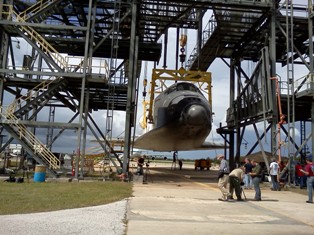 Space Shuttle Endeavour Prepped for Final Flight